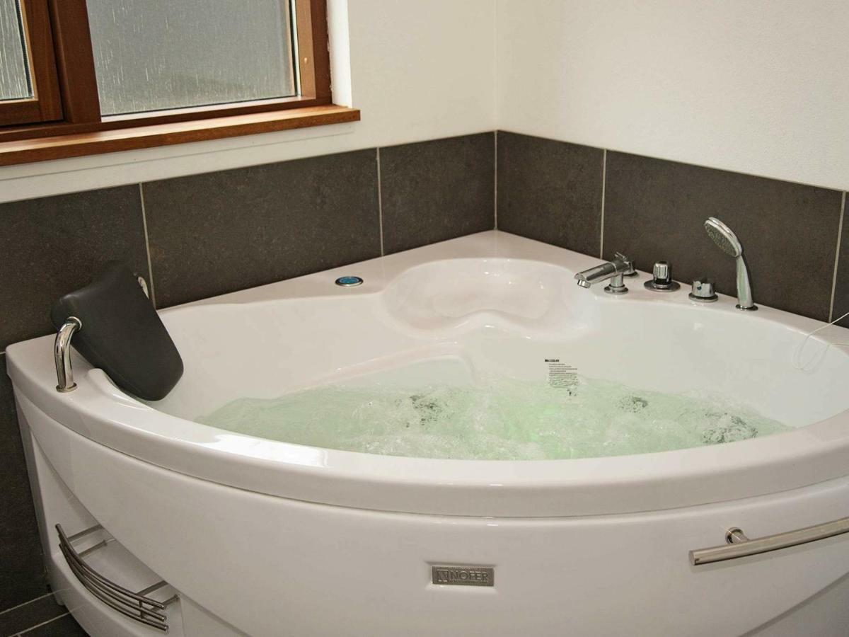 8 Person Holiday Home In Ulfborg Thorsminde Екстер'єр фото