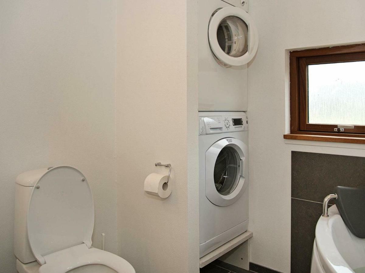 8 Person Holiday Home In Ulfborg Thorsminde Екстер'єр фото